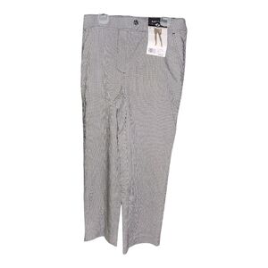 Rafaela Black and White Checkered Pants Waist-15-16 Inseam-23 Rise--10